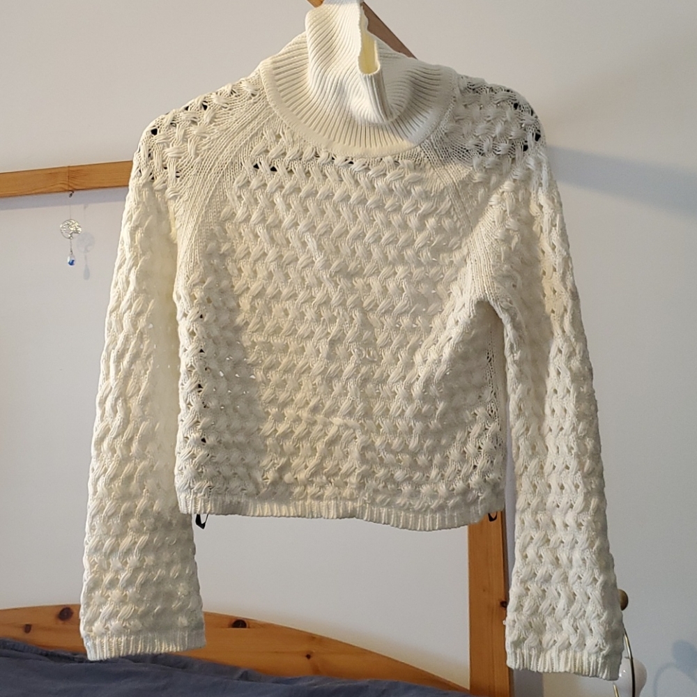 Sweater - Picture 2 of 4